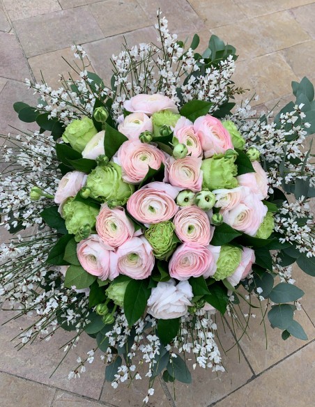 Bouquet élégance pastel05_120€ (renoncules disponibles l’hiver)