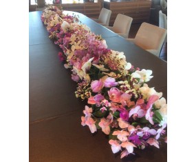 Pastel elongated centerpiece 2