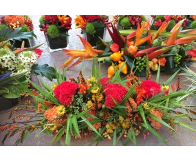 Colorful elongated centerpiece
