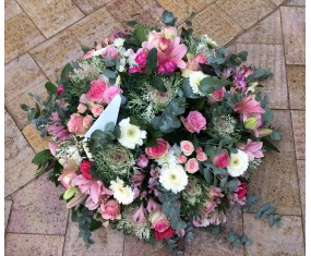 Coussin pastel3_100€ 2