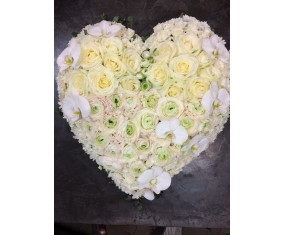 White and green funeral heart 2