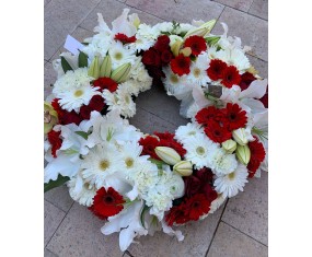 Red and white wreath